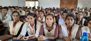 वाणिज्य विभाग द्वारा बी.कॉम. सेमेस्टर तृतीय वर्ष के विद्यार्थियों हेतु इंडस्टिंयल ट्रेनिंग/सर्वे कार्यक्रम का आयोजन