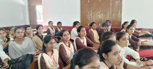 वाणिज्य विभाग एवं प्लेसमेंट सेल के संयुक्त तत्वाधान में विद्यार्थियों हेतु कैरियर काउंसलिंग कार्यक्रम का आयोजन