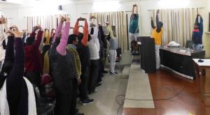 शारीरिक शिक्षा विभाग द्वारा आयोजित ’’स्माइल मेडिटेशन’’ के कार्यक्रम का आयोजन